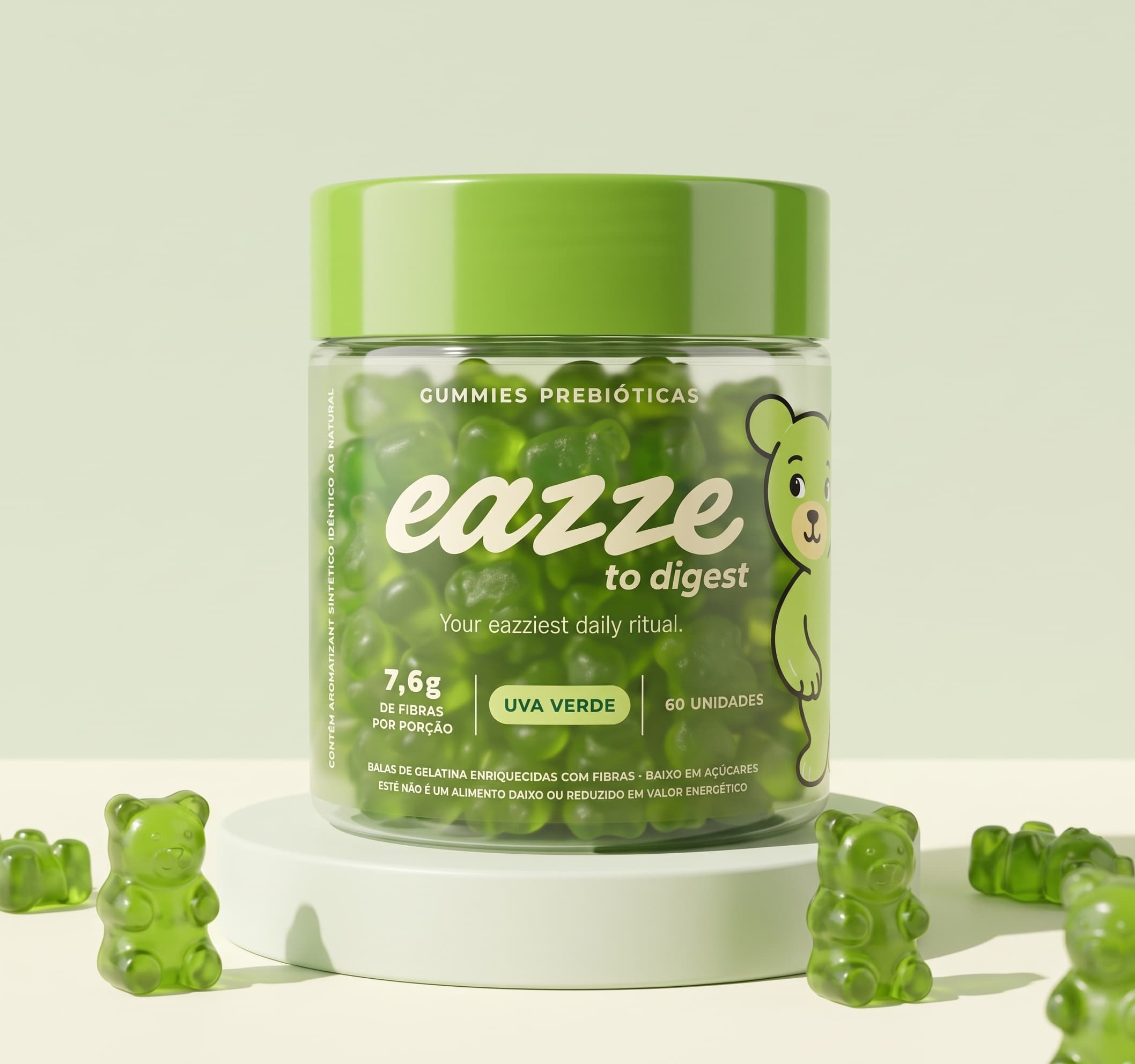 Pote EAZZE to Digest sobre um pedestal redondo, cercado de gummies verdes.